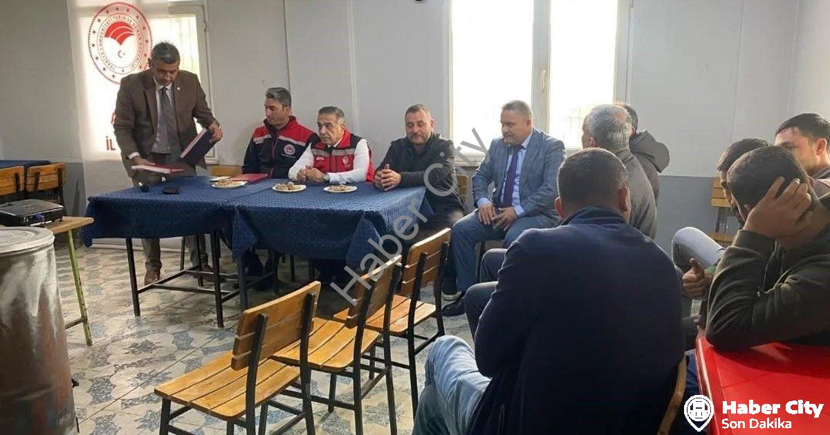 "Aydın’da Tarım Seferberliği: 17 İlçede Üreticilerle Eş Zamanlı Zirve" başlıklı haber için fotoreali